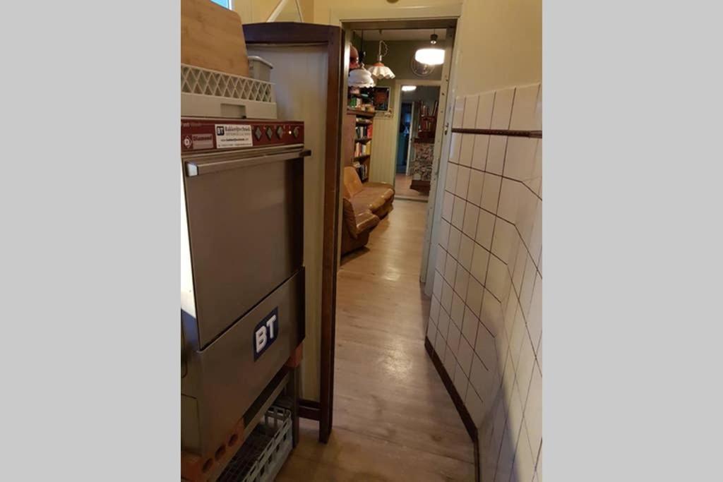 Vakantiewoning In Mol Centrum Met Eigen Bar "Casacuriosa" Luaran gambar