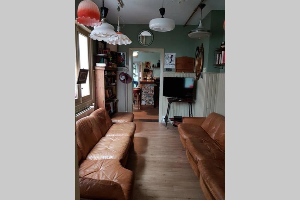 Vakantiewoning In Mol Centrum Met Eigen Bar "Casacuriosa" Luaran gambar