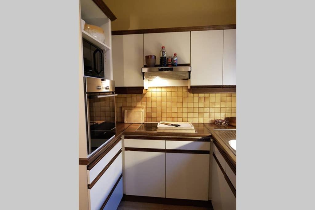 Vakantiewoning In Mol Centrum Met Eigen Bar "Casacuriosa" Luaran gambar