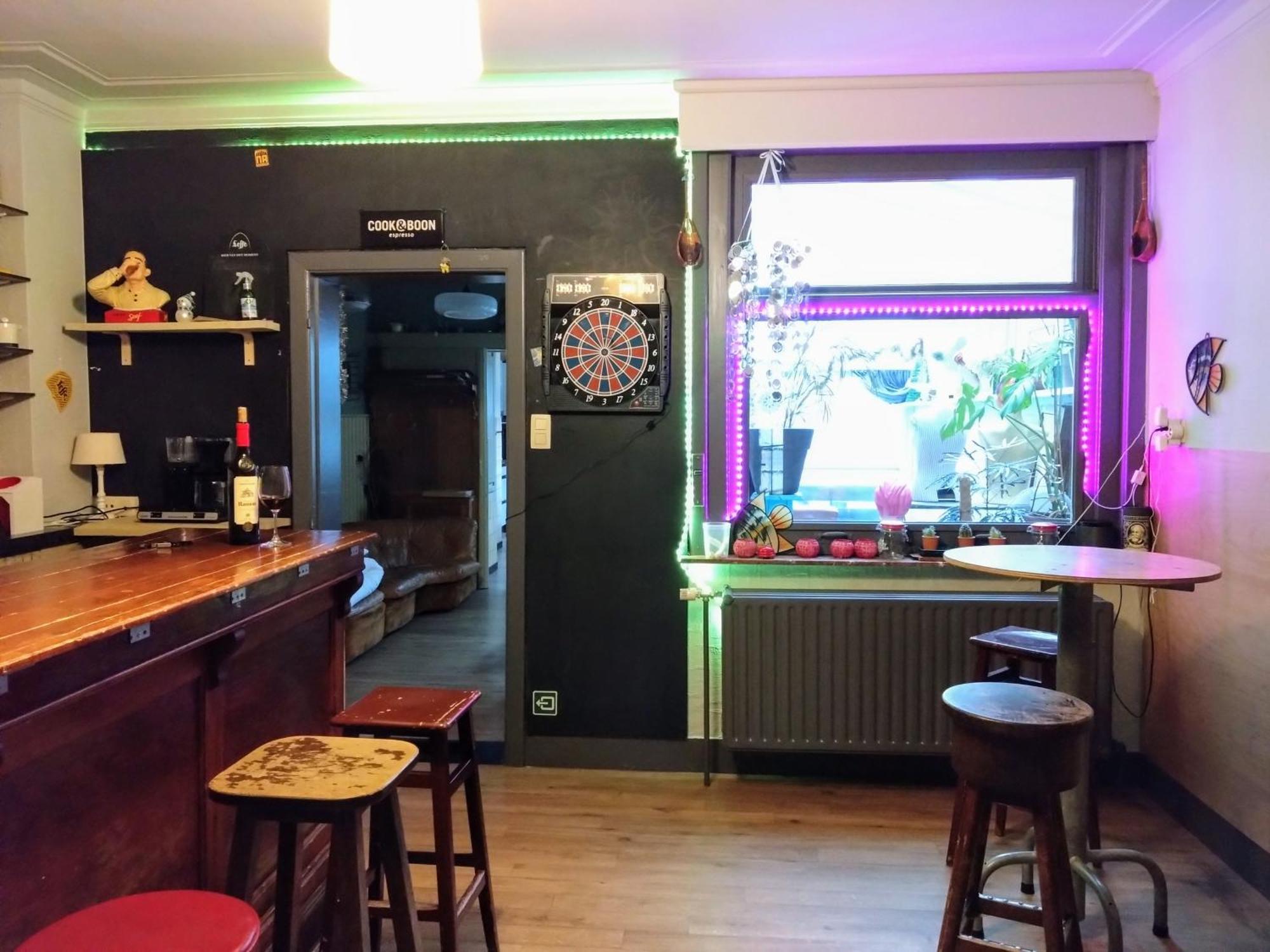 Vakantiewoning In Mol Centrum Met Eigen Bar "Casacuriosa" Luaran gambar